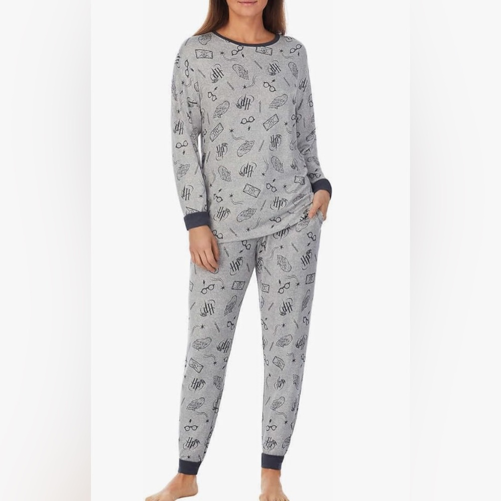 Wizarding World Harry Potter Women's Cozy 2-Piece Pajama